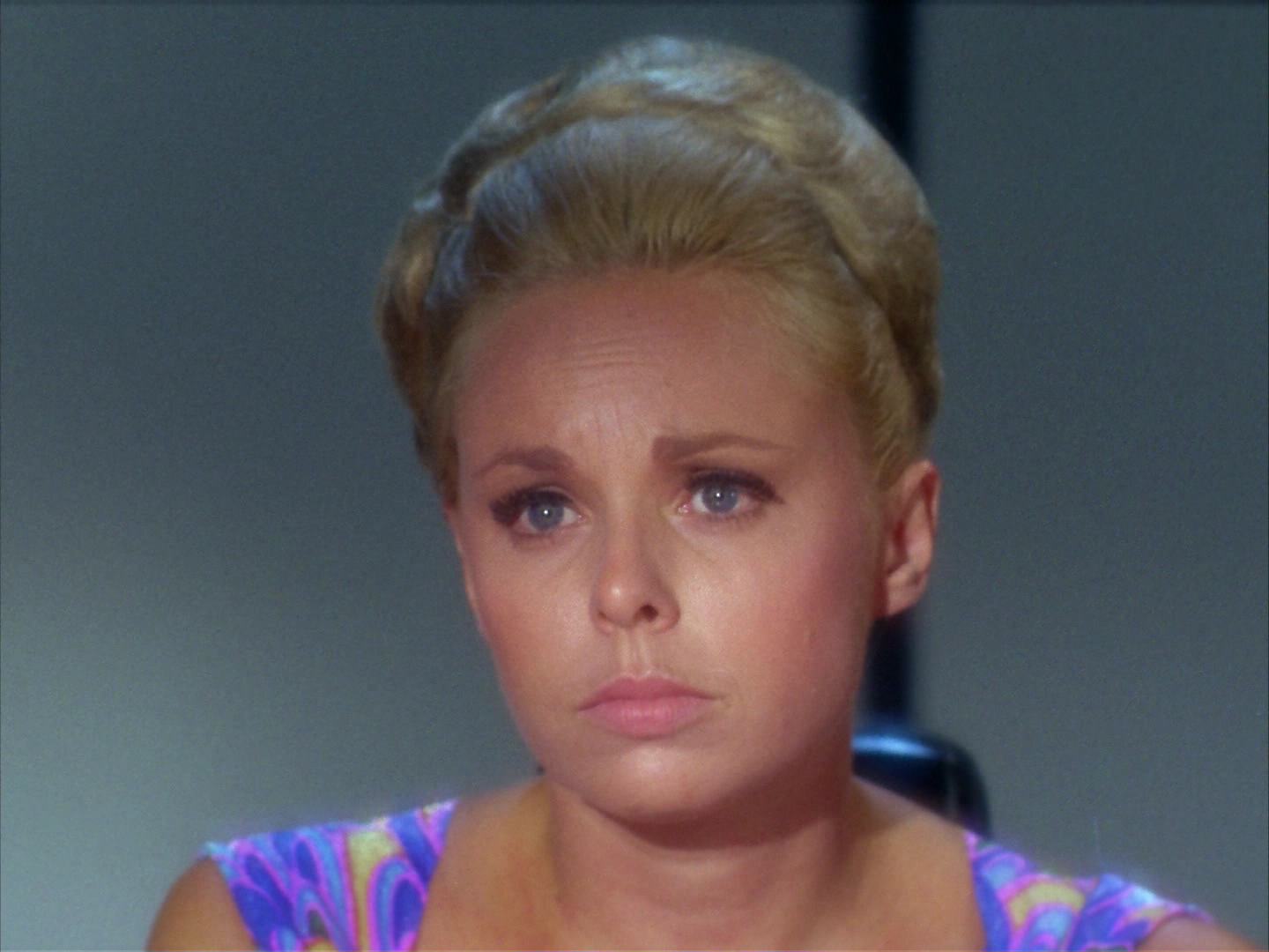 ariane179254_StarTrek_2x12_TheDeadlyYears_1876.jpg