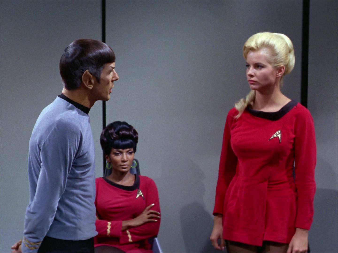 ariane179254_StarTrek_2x12_TheDeadlyYears_1985.jpg