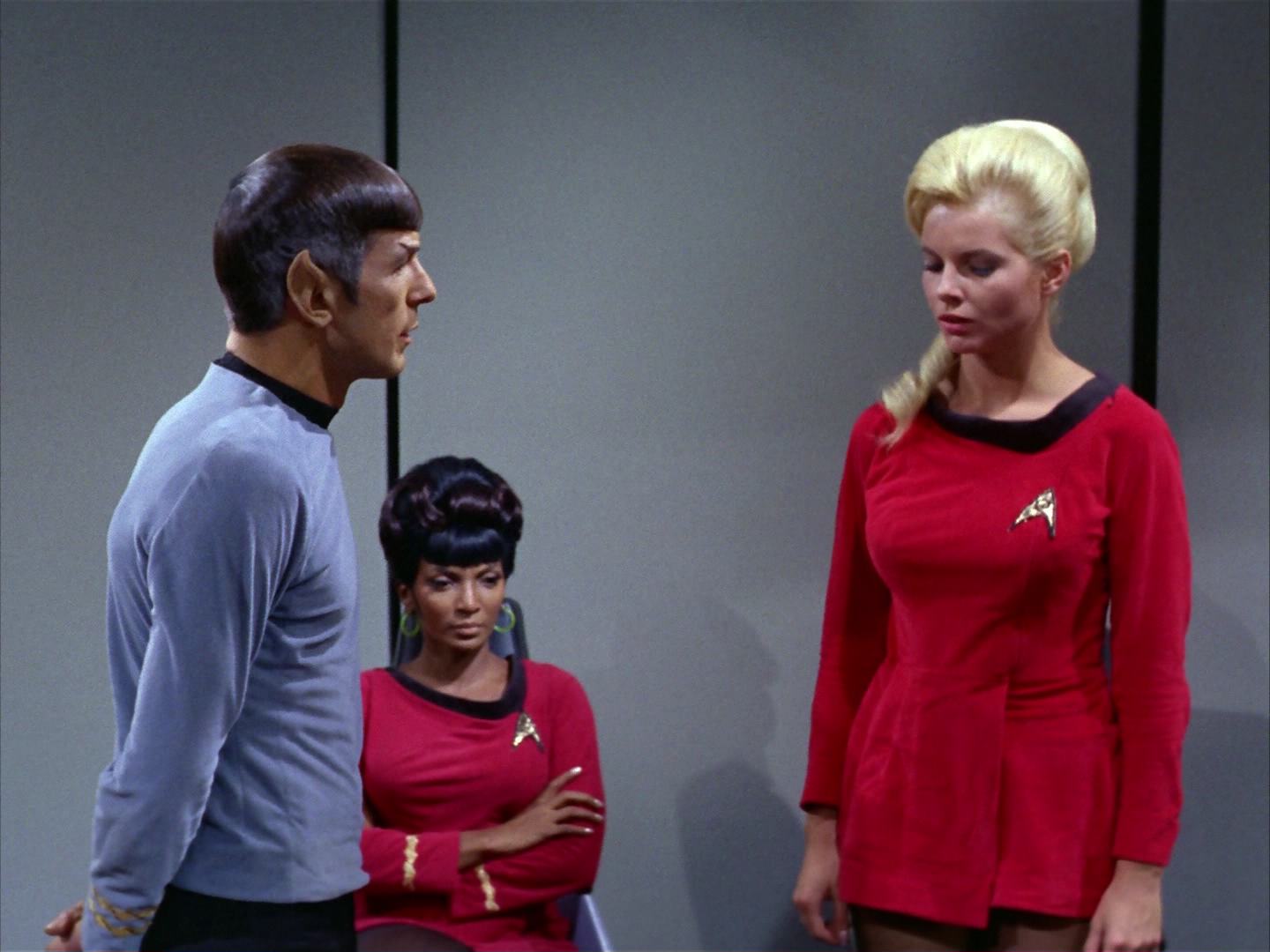 ariane179254_StarTrek_2x12_TheDeadlyYears_1989.jpg