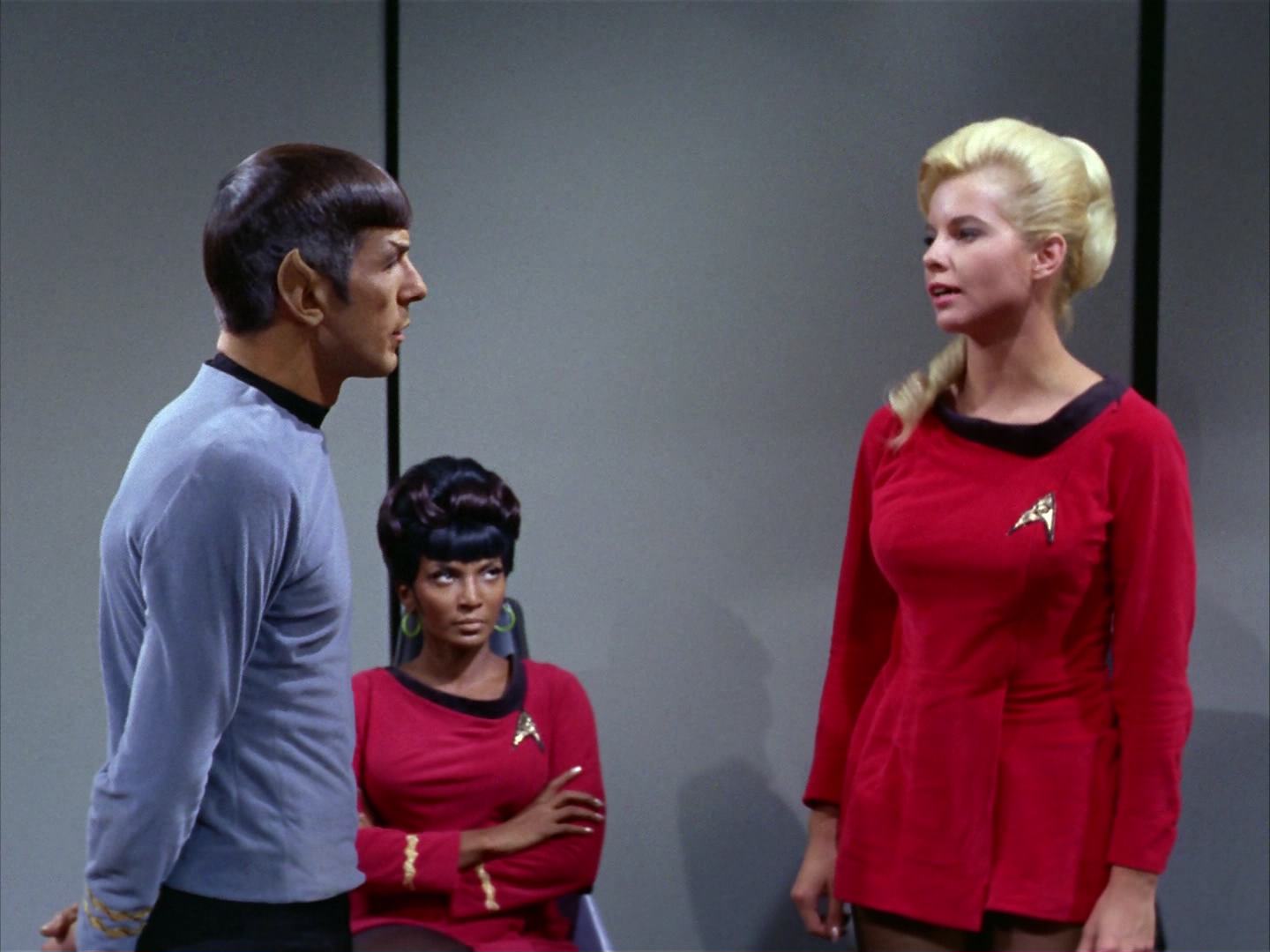 ariane179254_StarTrek_2x12_TheDeadlyYears_1990.jpg