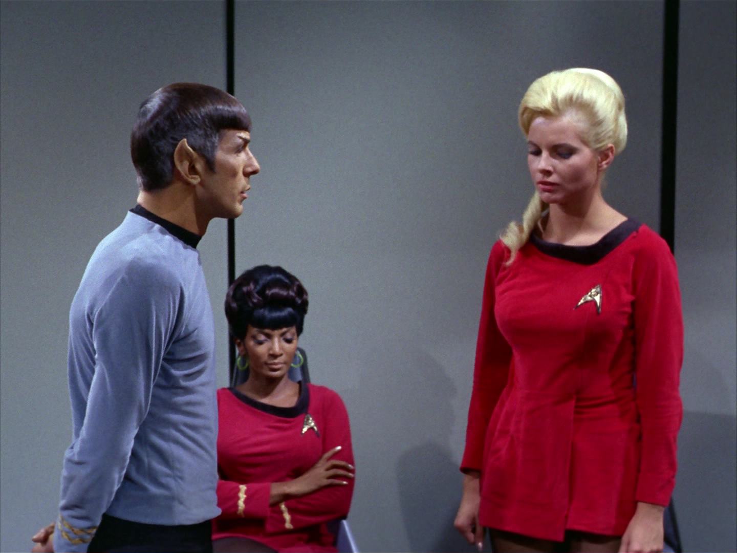 ariane179254_StarTrek_2x12_TheDeadlyYears_2008.jpg