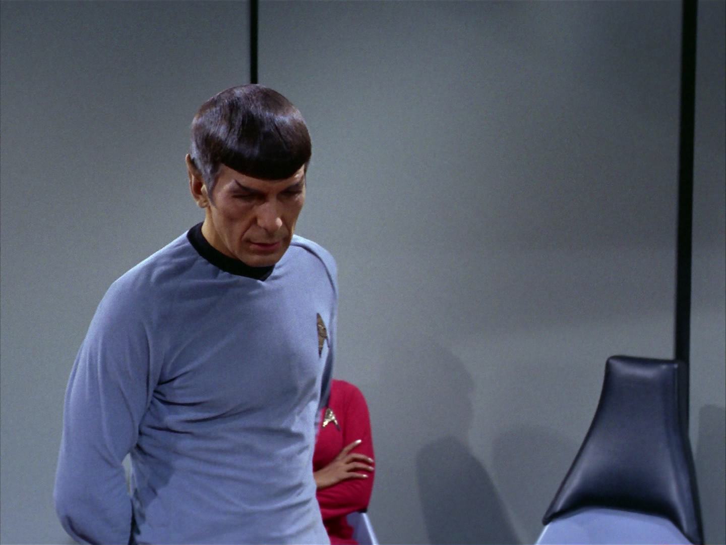 ariane179254_StarTrek_2x12_TheDeadlyYears_2021.jpg