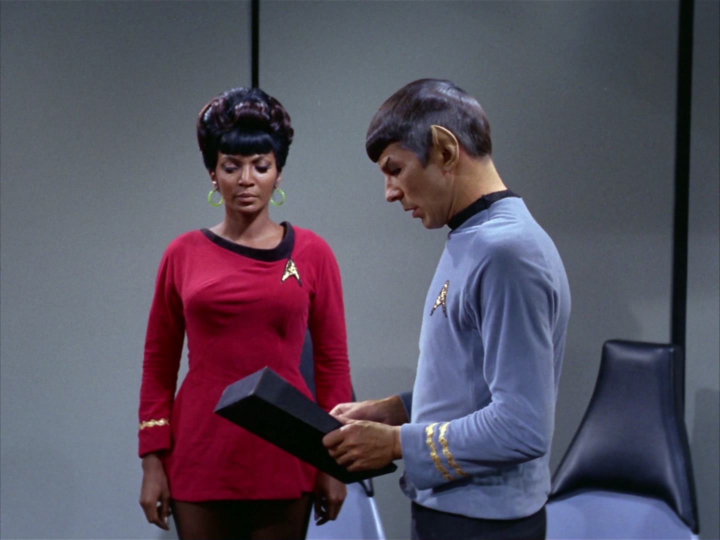 ariane179254_StarTrek_2x12_TheDeadlyYears_2038.jpg
