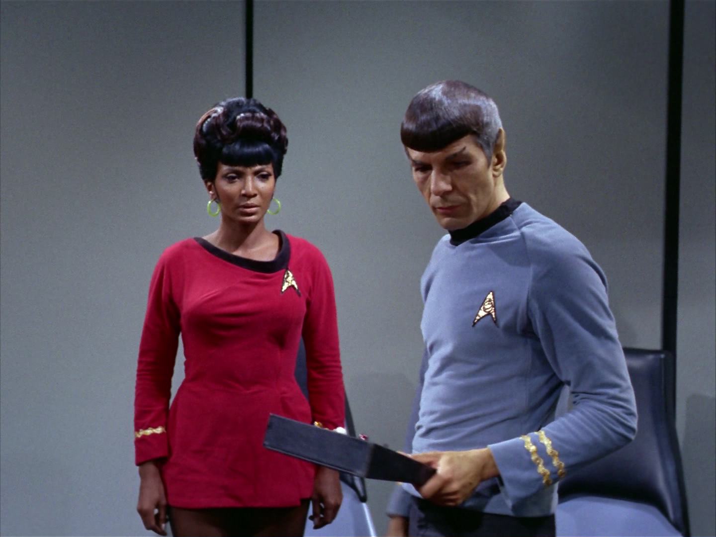 ariane179254_StarTrek_2x12_TheDeadlyYears_2078.jpg