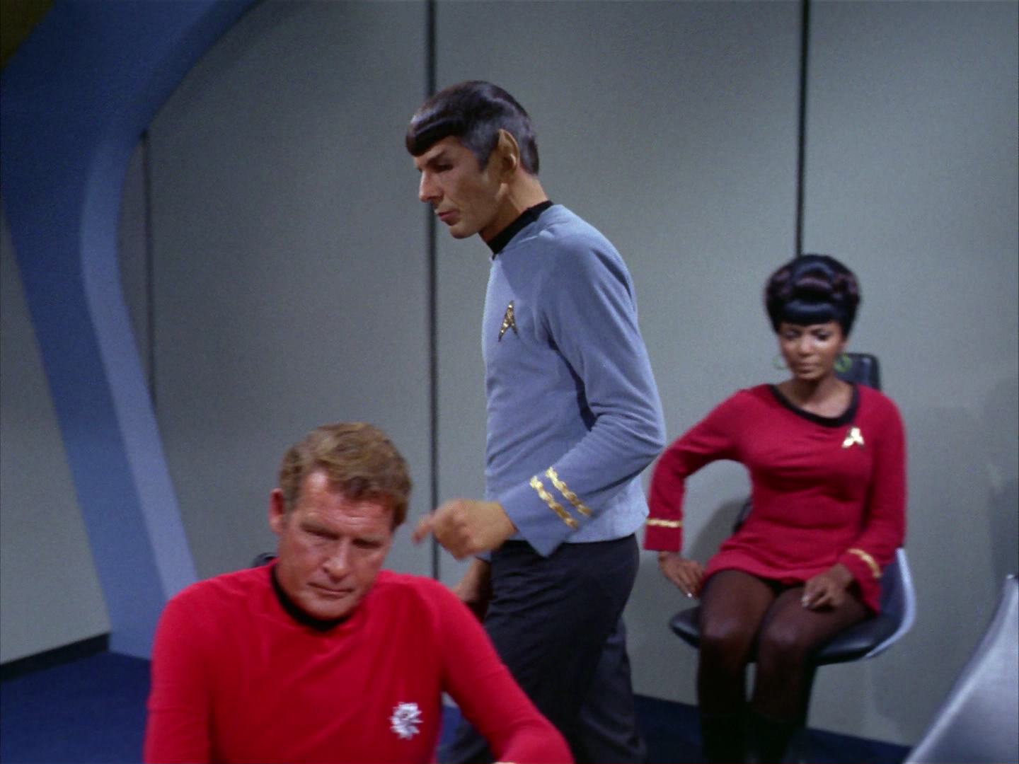ariane179254_StarTrek_2x12_TheDeadlyYears_2083.jpg