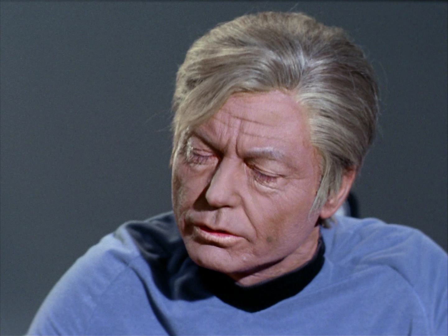 ariane179254_StarTrek_2x12_TheDeadlyYears_2145.jpg