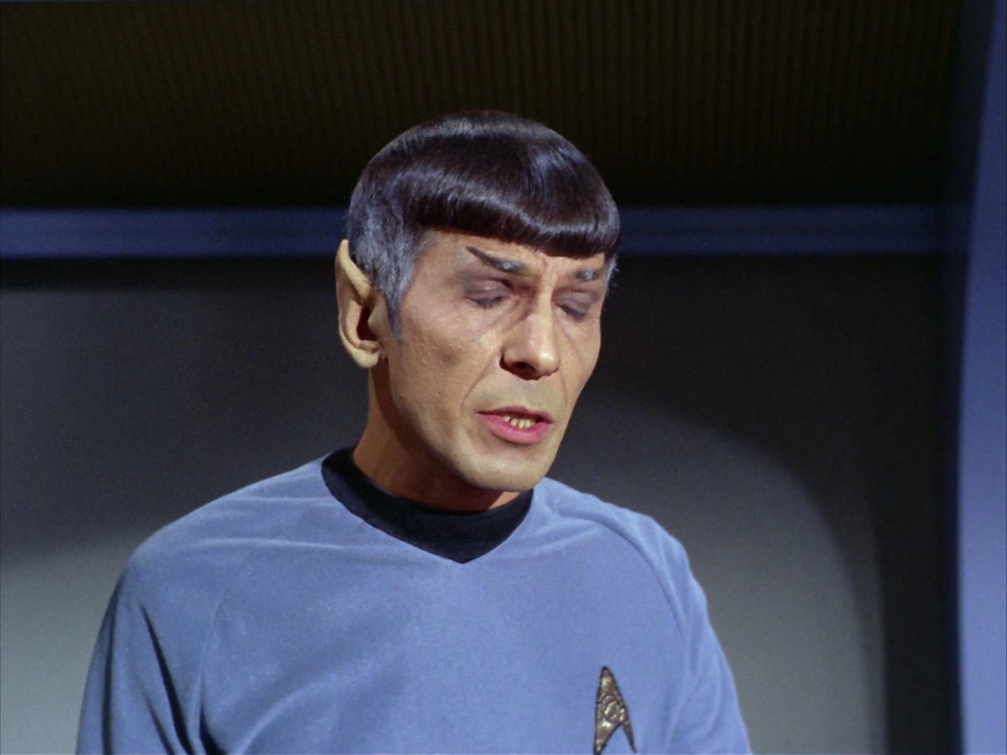 ariane179254_StarTrek_2x12_TheDeadlyYears_2172.jpg