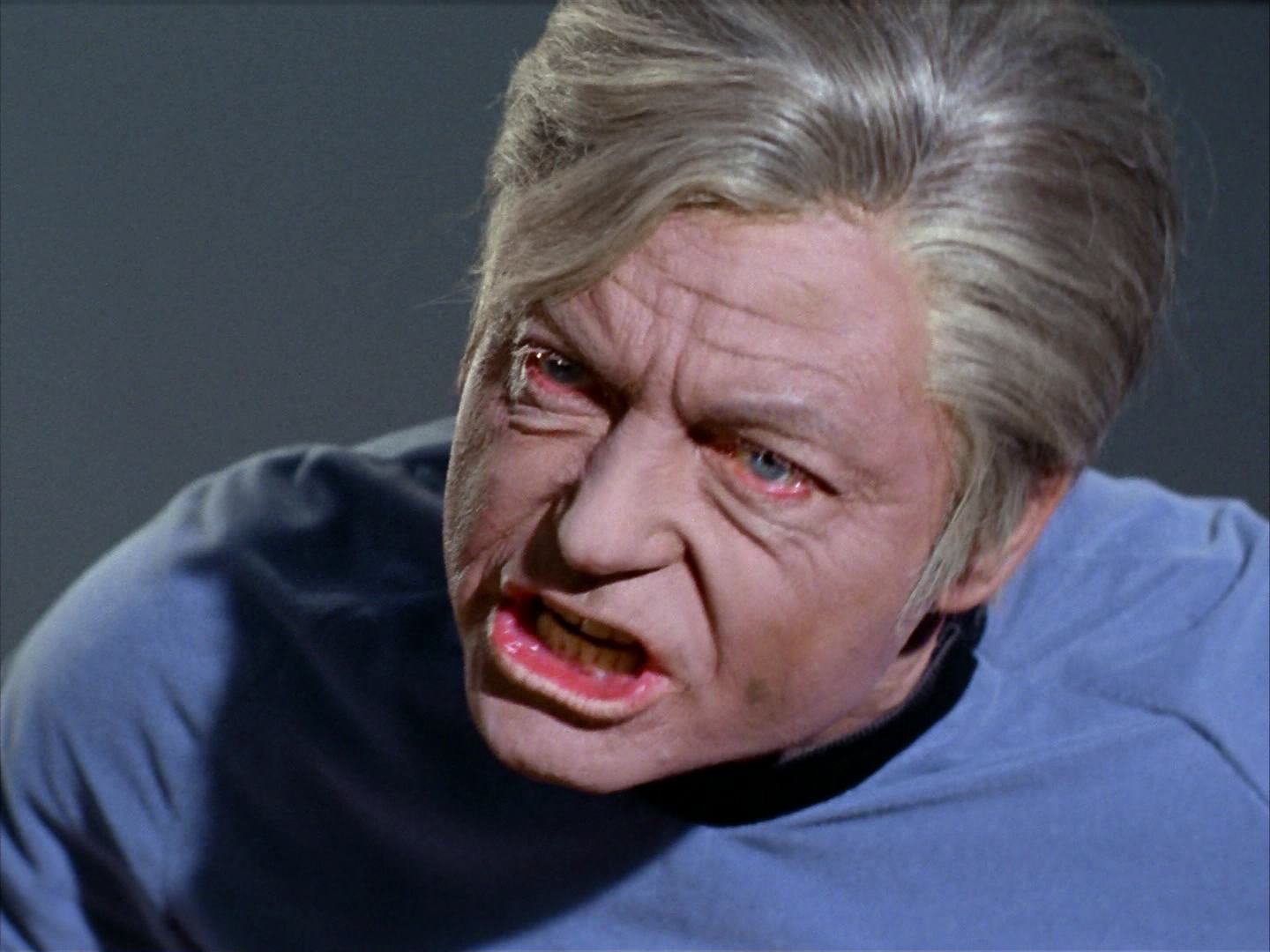 ariane179254_StarTrek_2x12_TheDeadlyYears_2181.jpg