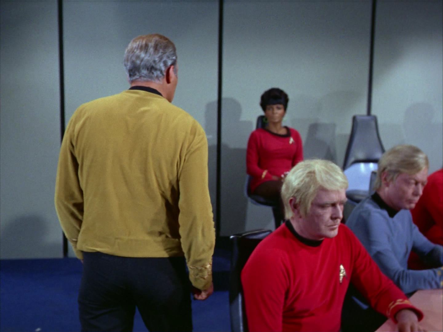 ariane179254_StarTrek_2x12_TheDeadlyYears_2271.jpg