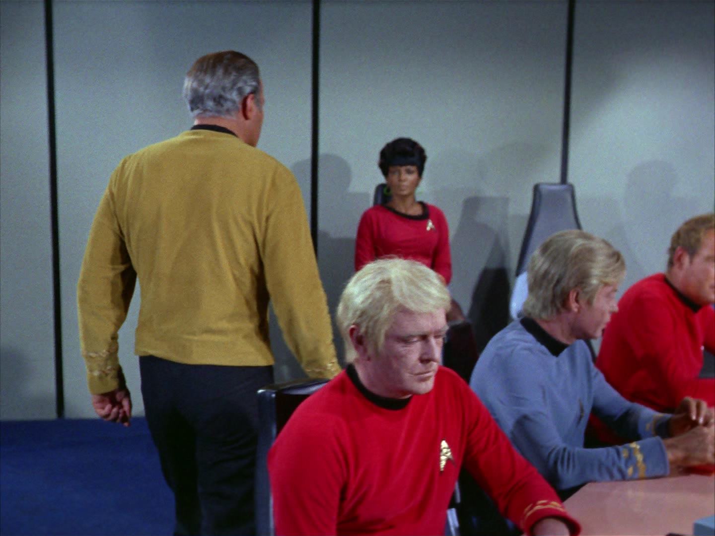 ariane179254_StarTrek_2x12_TheDeadlyYears_2272.jpg