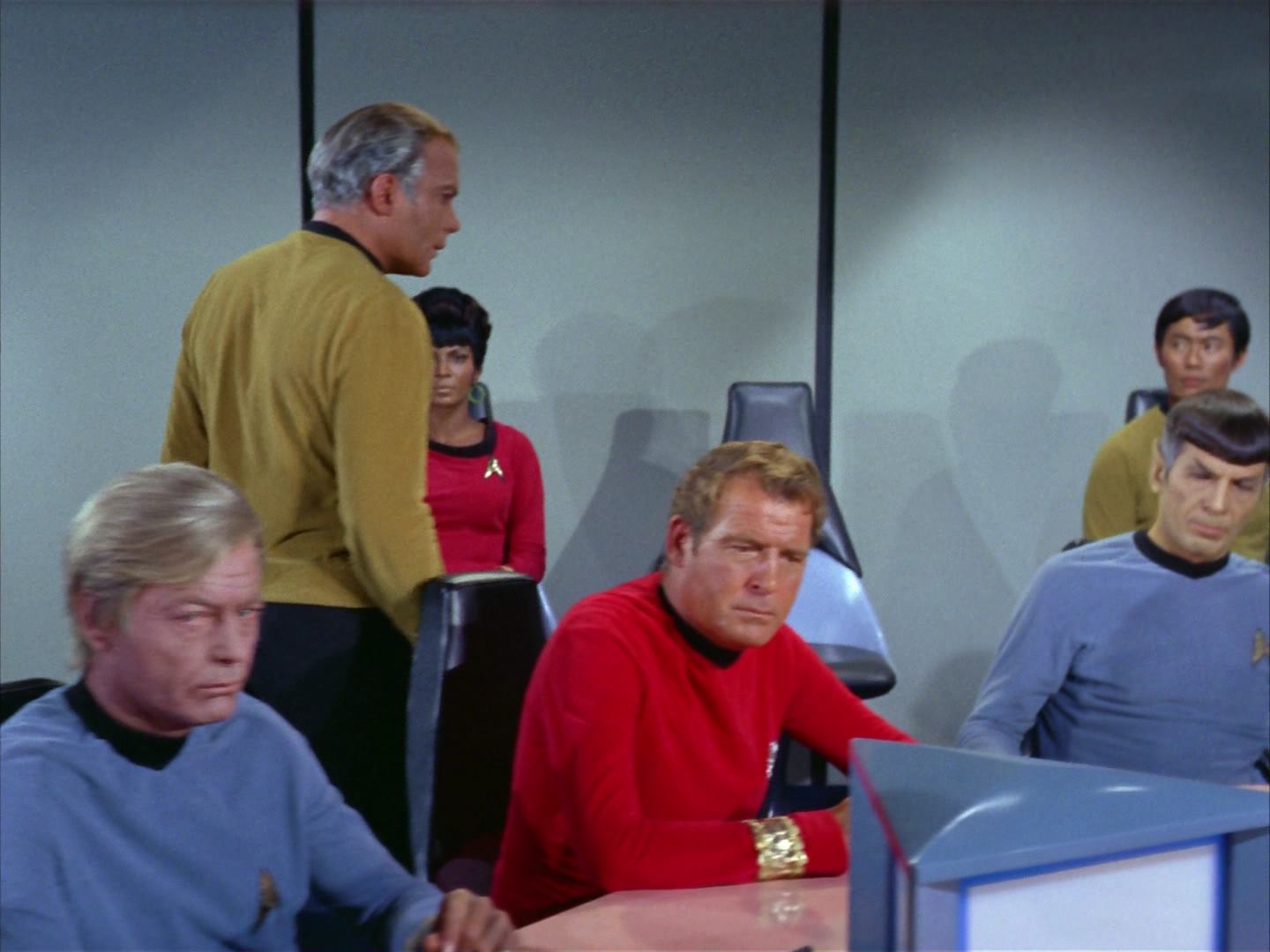ariane179254_StarTrek_2x12_TheDeadlyYears_2275.jpg