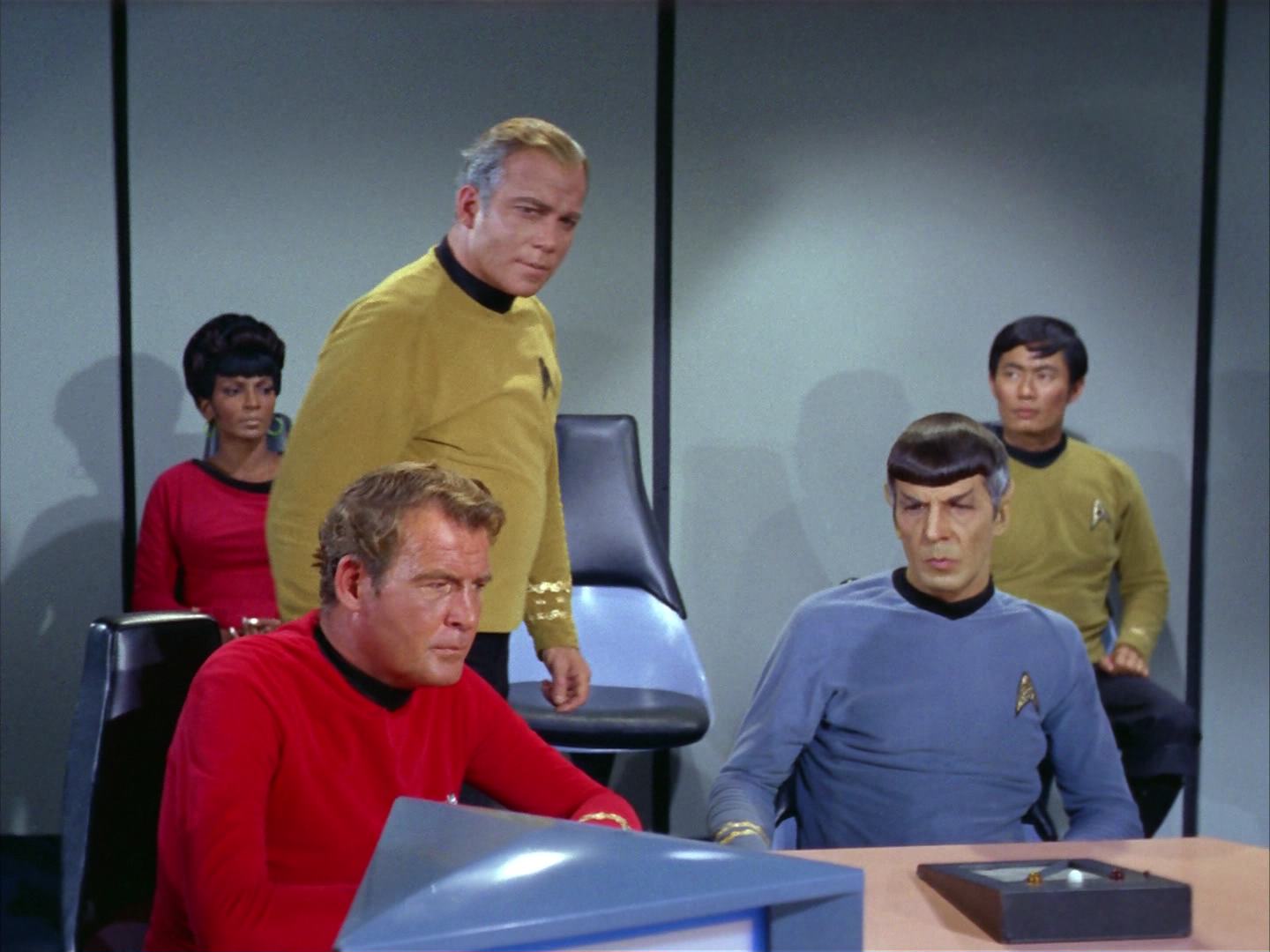 ariane179254_StarTrek_2x12_TheDeadlyYears_2277.jpg