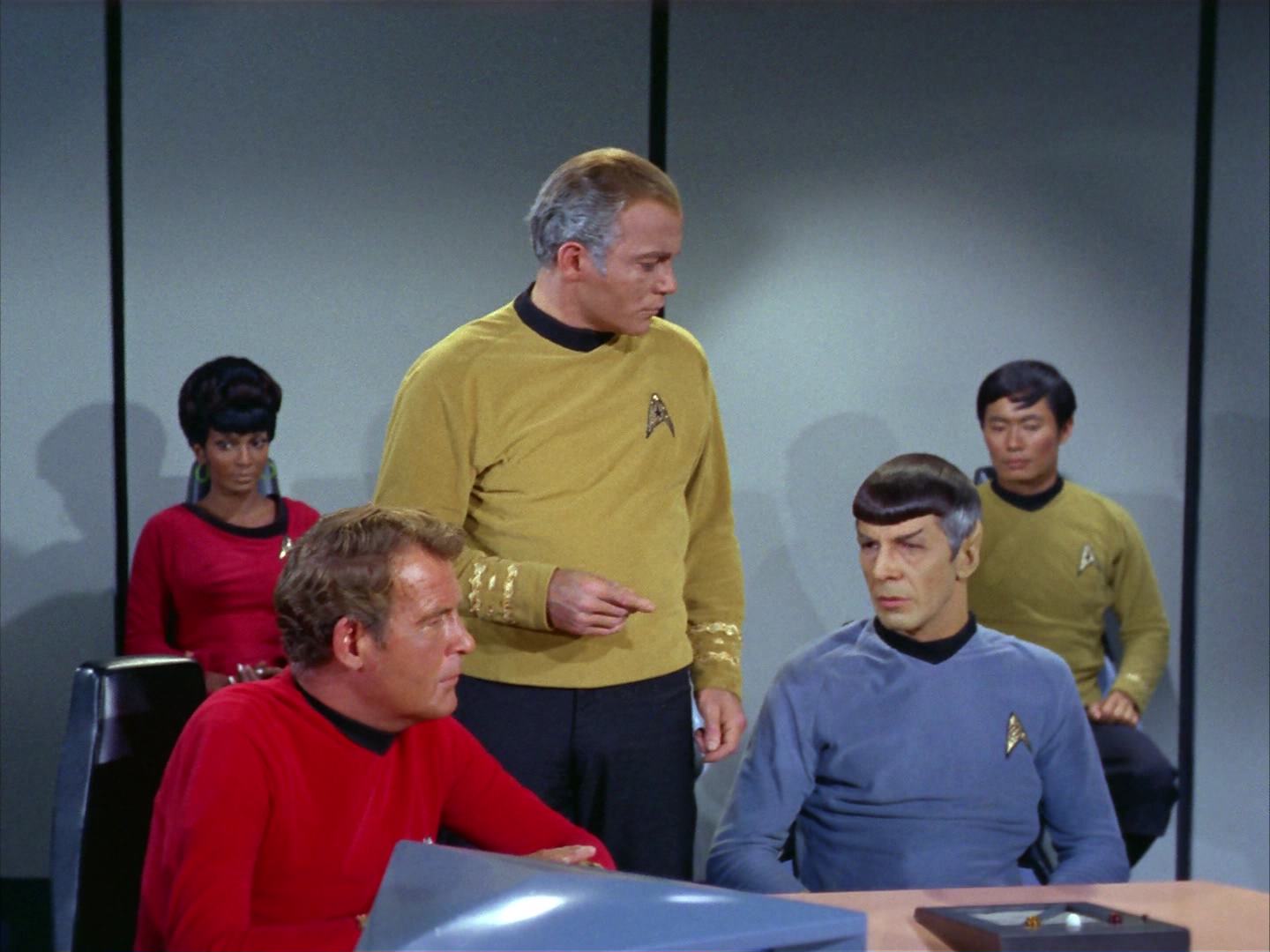 ariane179254_StarTrek_2x12_TheDeadlyYears_2302.jpg