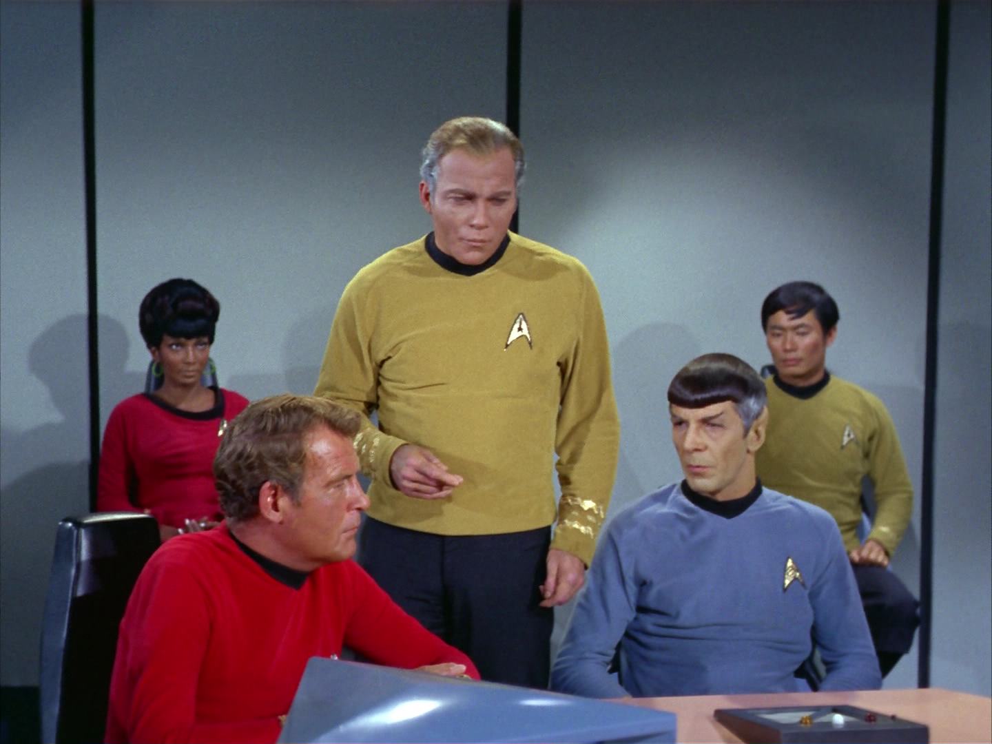 ariane179254_StarTrek_2x12_TheDeadlyYears_2305.jpg