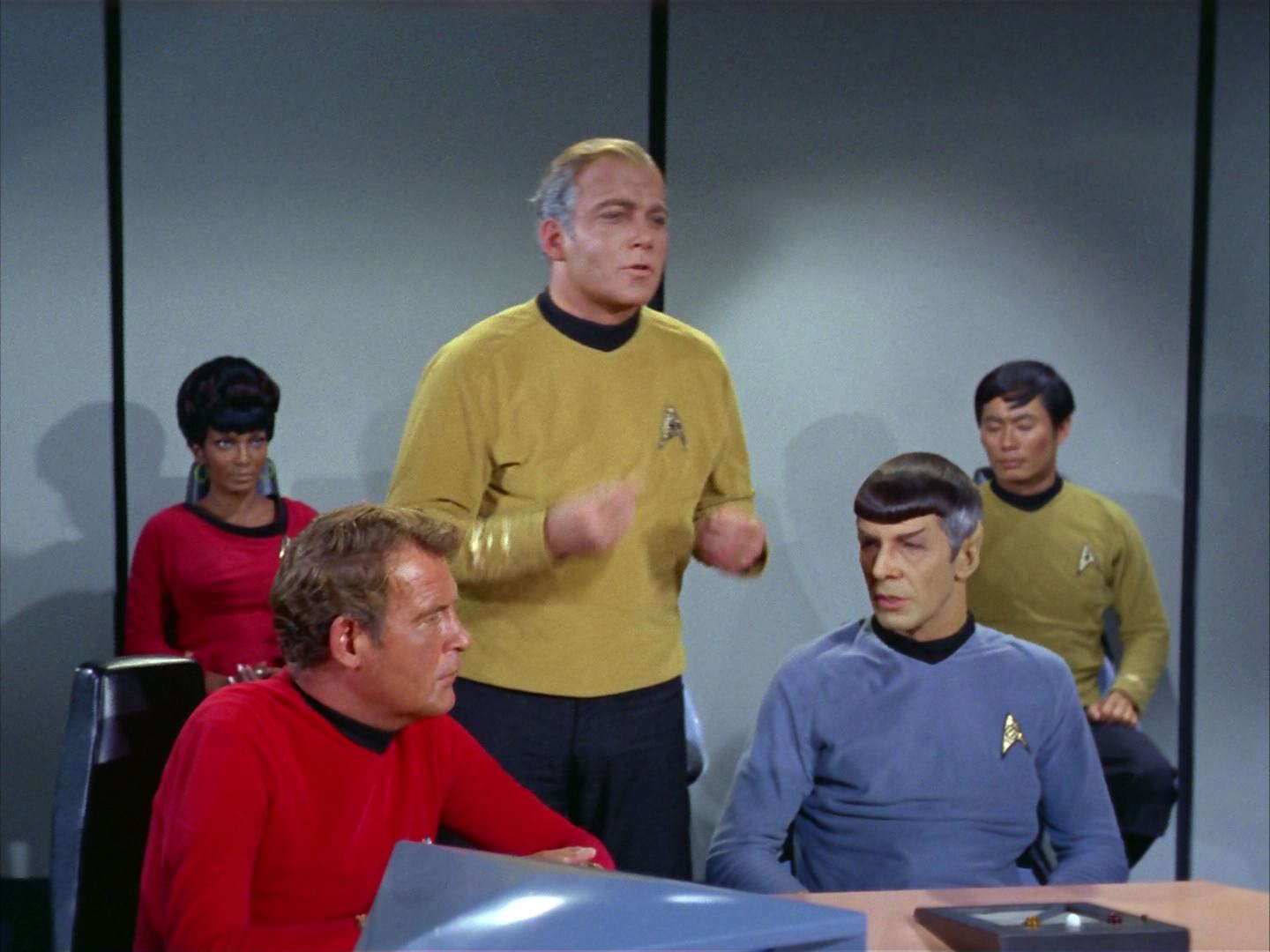 ariane179254_StarTrek_2x12_TheDeadlyYears_2307.jpg
