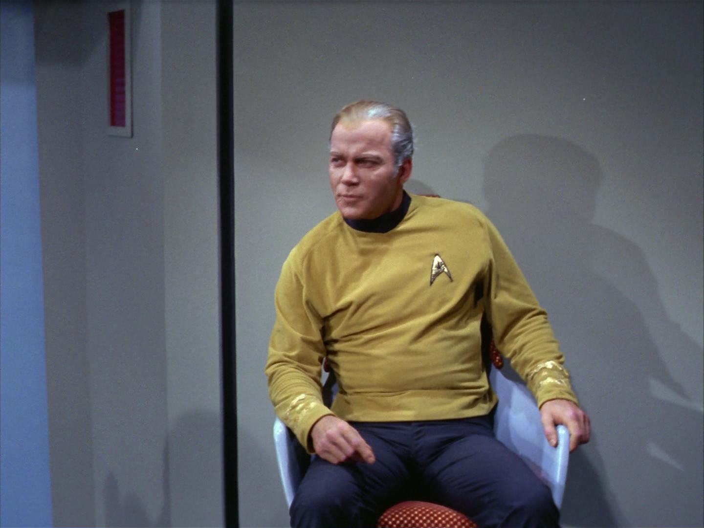 ariane179254_StarTrek_2x12_TheDeadlyYears_2358.jpg