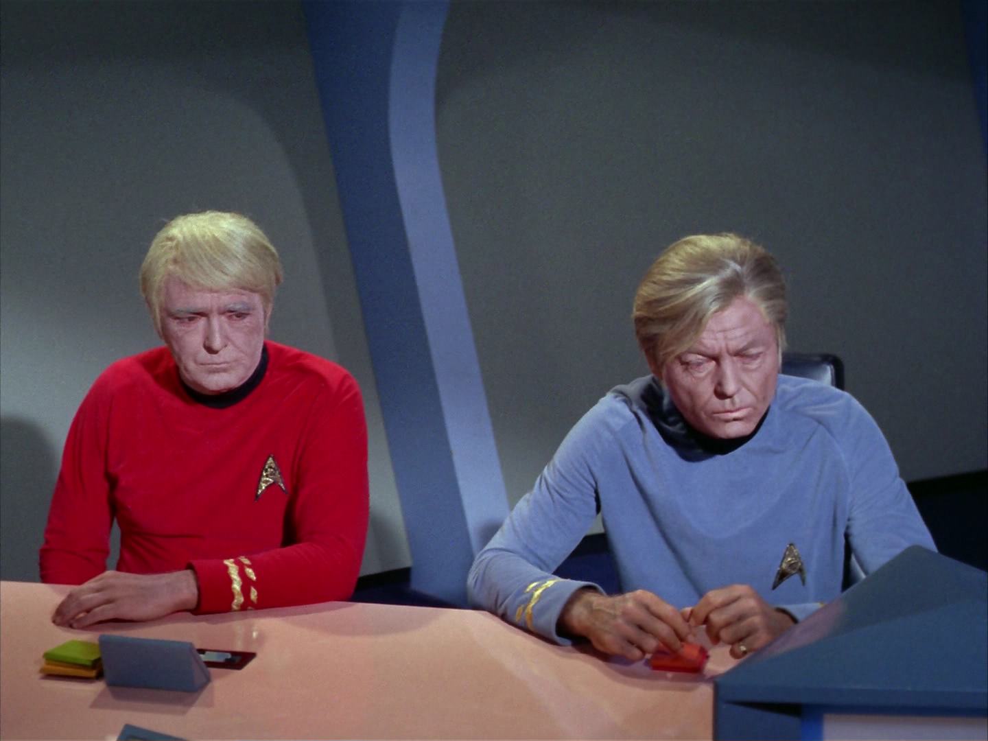 ariane179254_StarTrek_2x12_TheDeadlyYears_2373.jpg