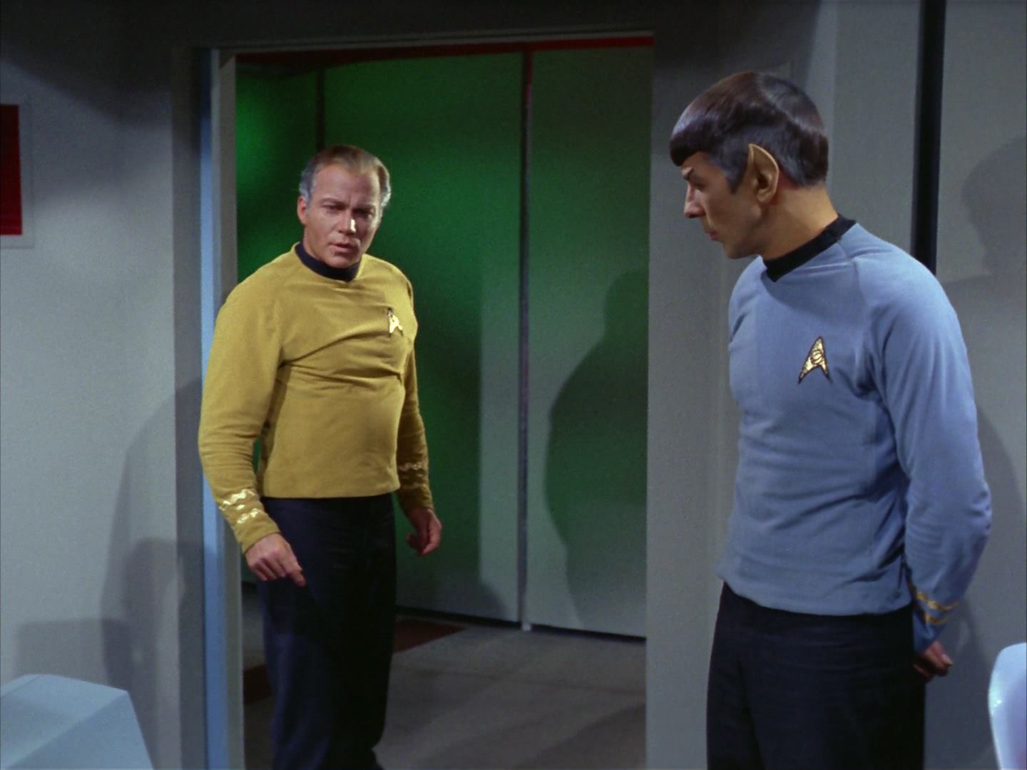ariane179254_StarTrek_2x12_TheDeadlyYears_2442.jpg