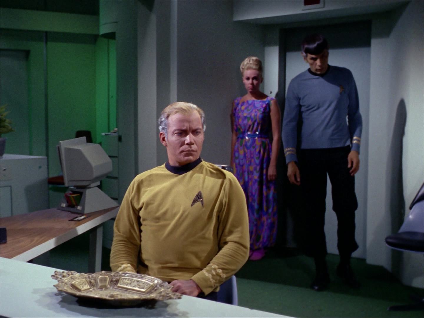 ariane179254_StarTrek_2x12_TheDeadlyYears_2514.jpg