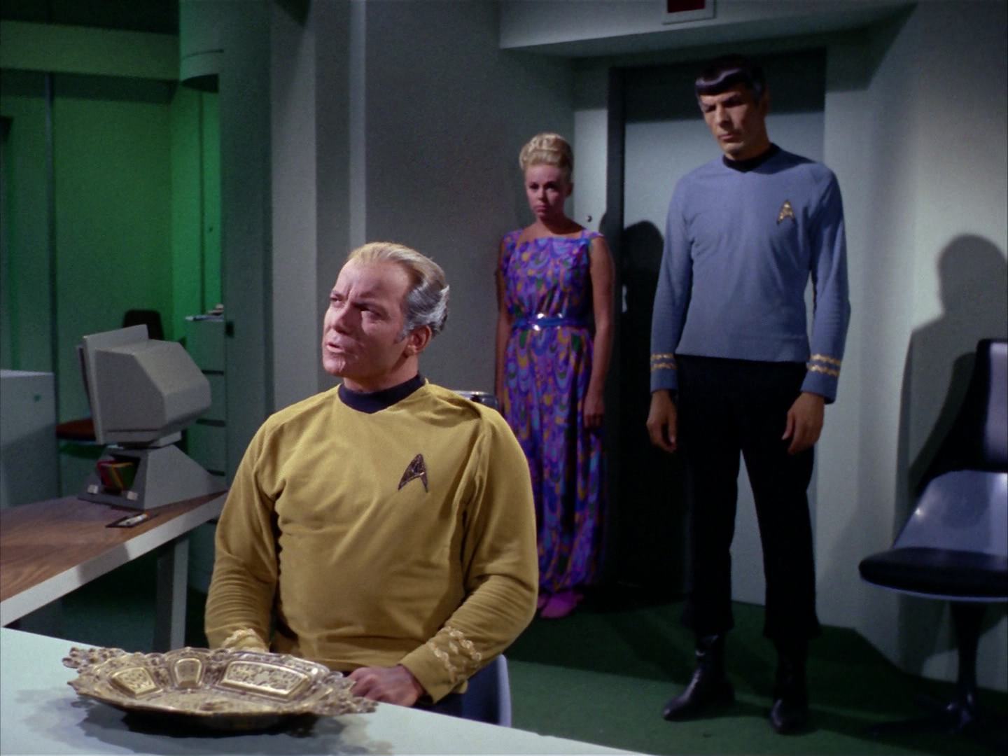 ariane179254_StarTrek_2x12_TheDeadlyYears_2532.jpg
