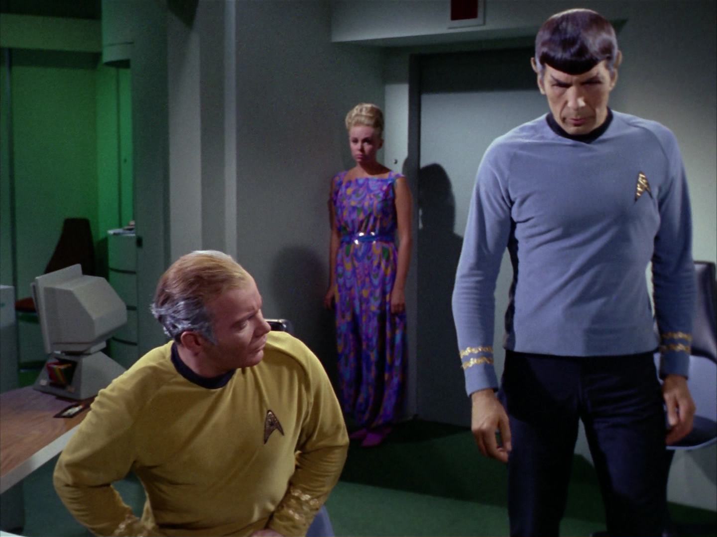 ariane179254_StarTrek_2x12_TheDeadlyYears_2550.jpg