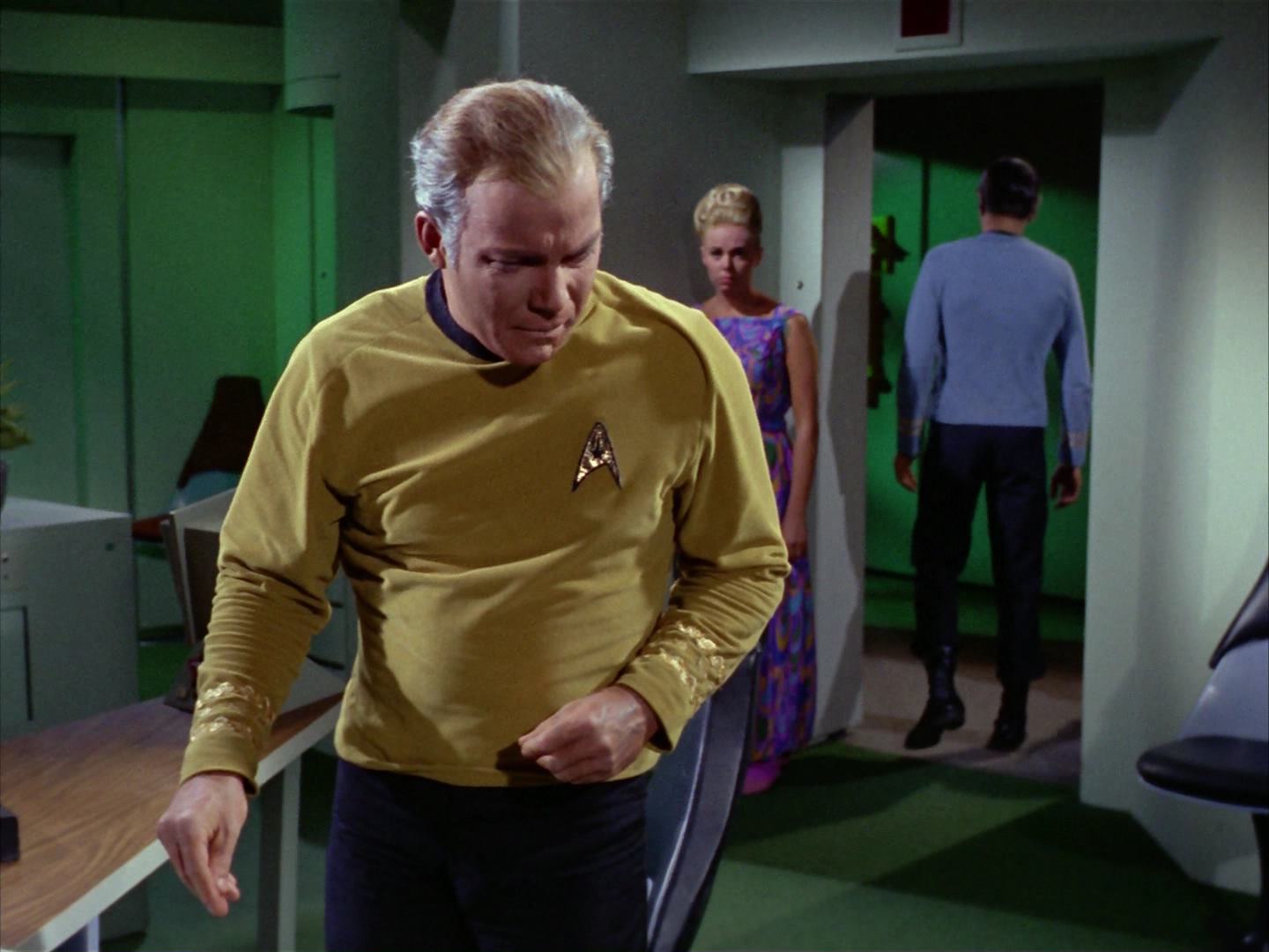 ariane179254_StarTrek_2x12_TheDeadlyYears_2634.jpg