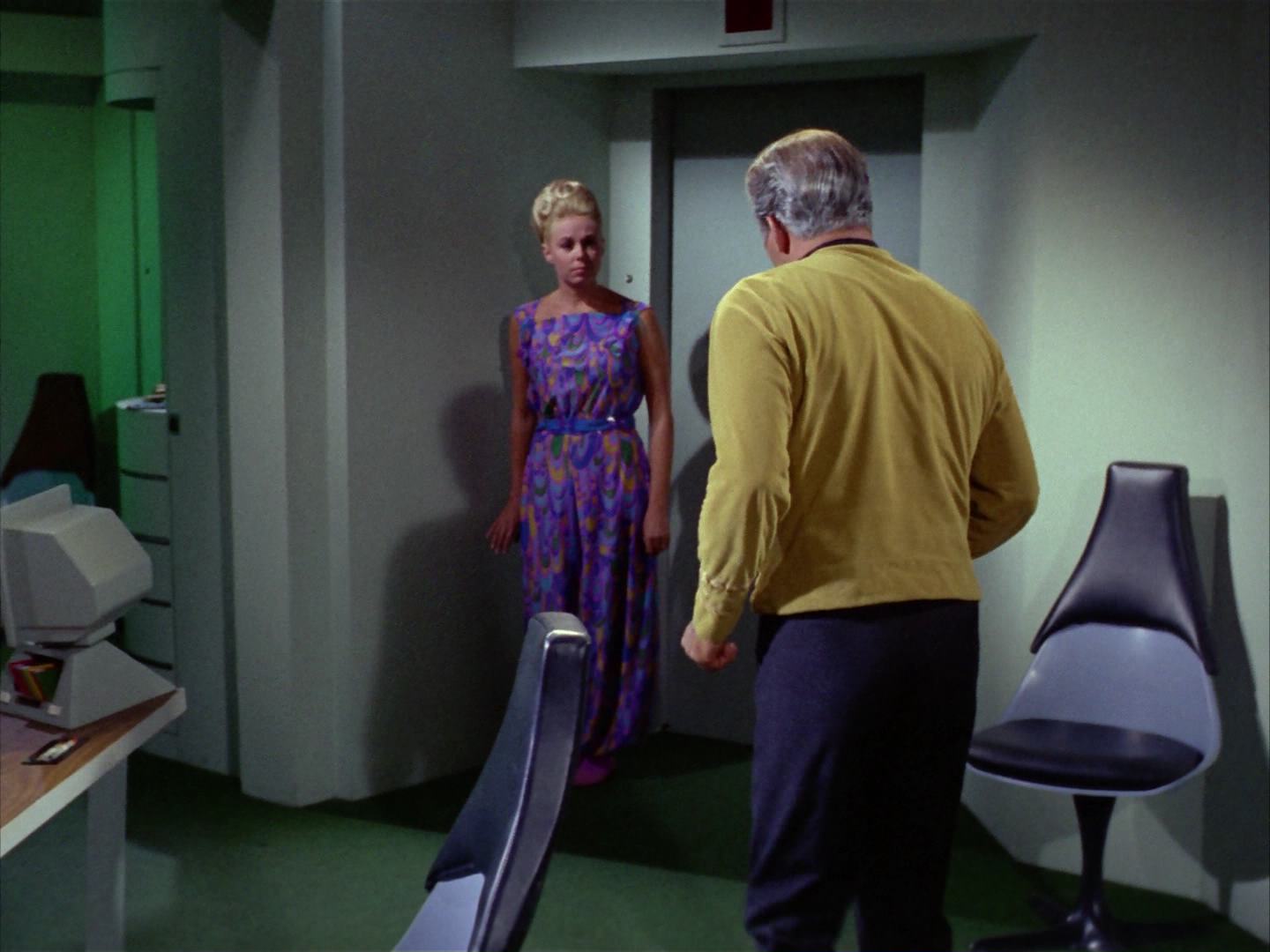 ariane179254_StarTrek_2x12_TheDeadlyYears_2647.jpg
