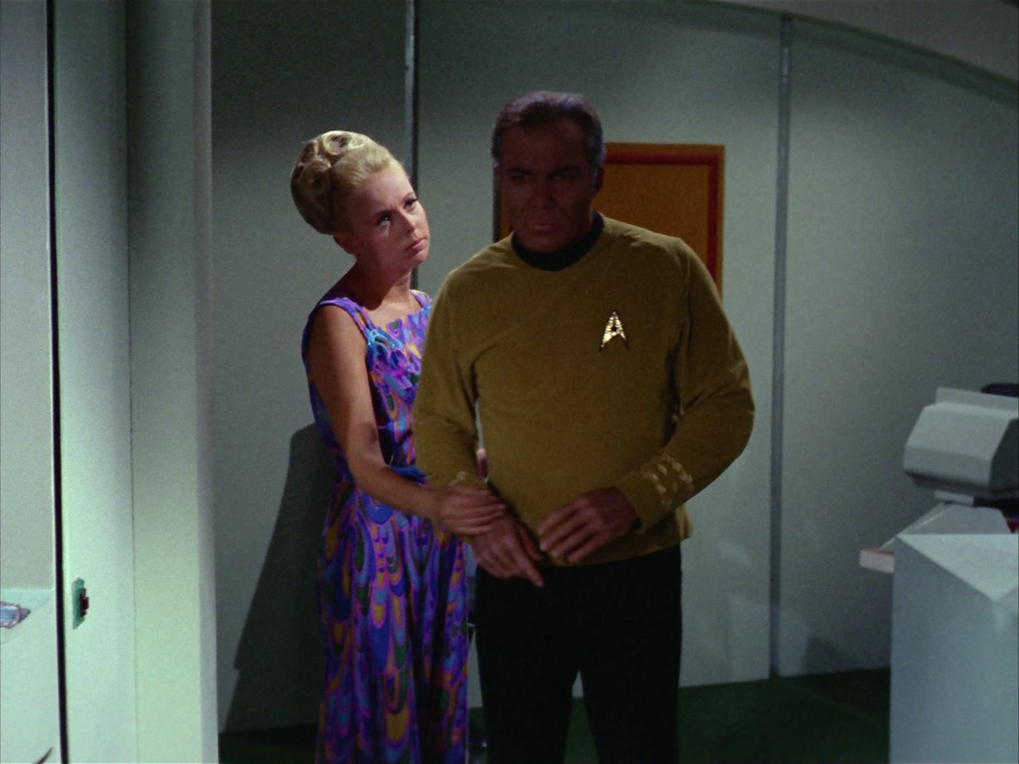 ariane179254_StarTrek_2x12_TheDeadlyYears_2655.jpg
