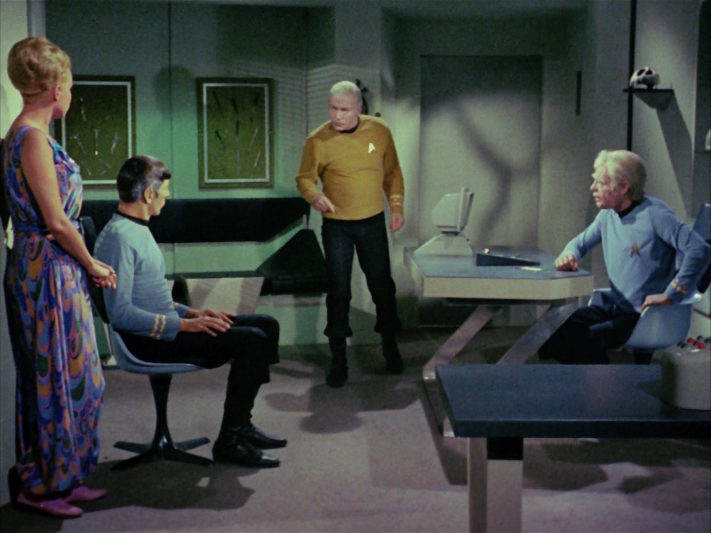 ariane179254_StarTrek_2x12_TheDeadlyYears_2727.jpg