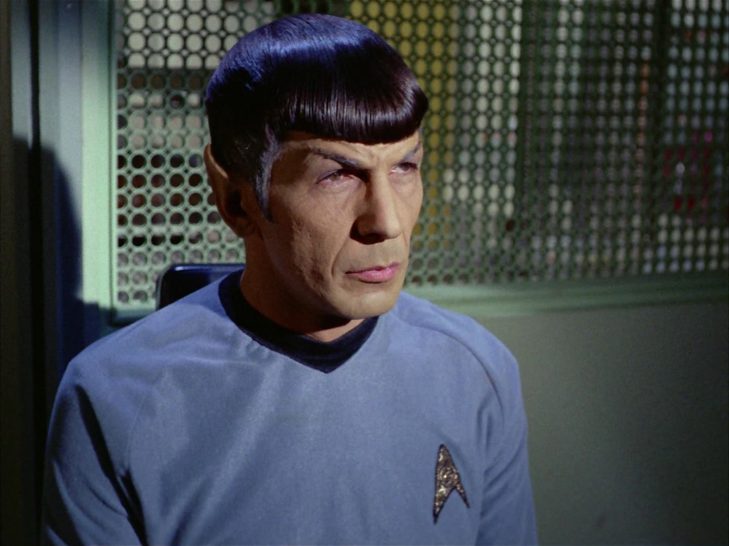 ariane179254_StarTrek_2x12_TheDeadlyYears_2730.jpg