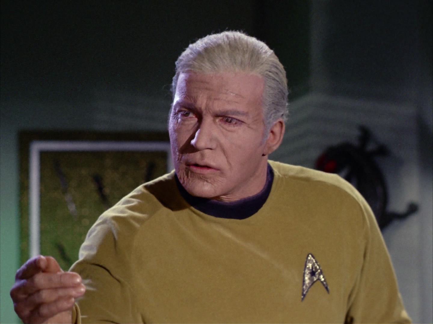 ariane179254_StarTrek_2x12_TheDeadlyYears_2761.jpg