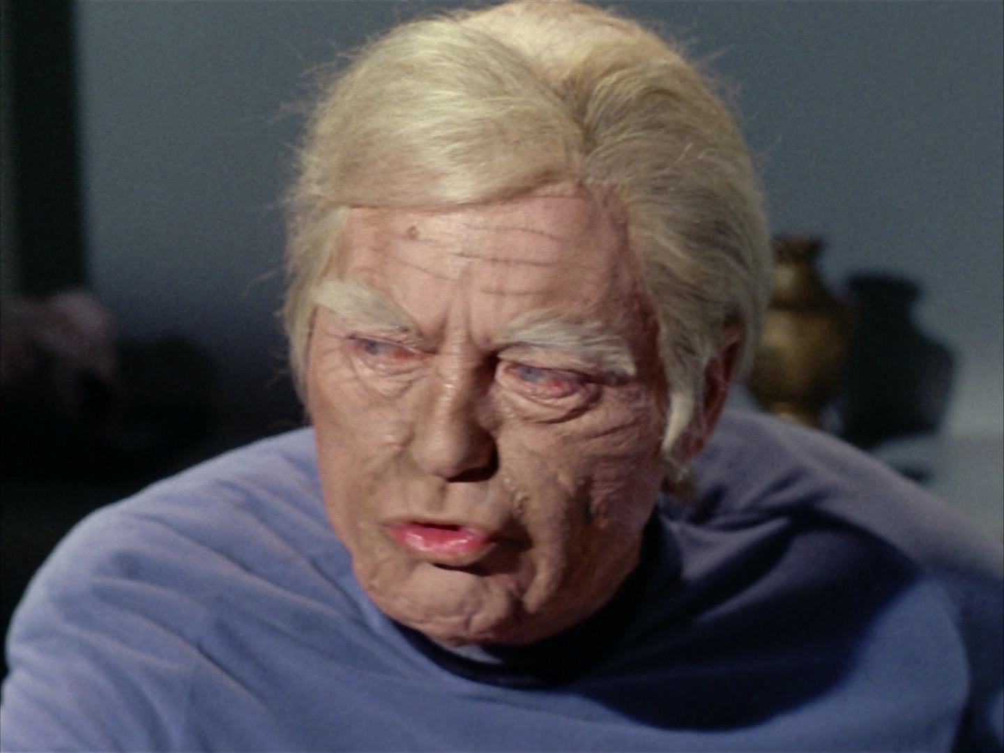 ariane179254_StarTrek_2x12_TheDeadlyYears_2795.jpg