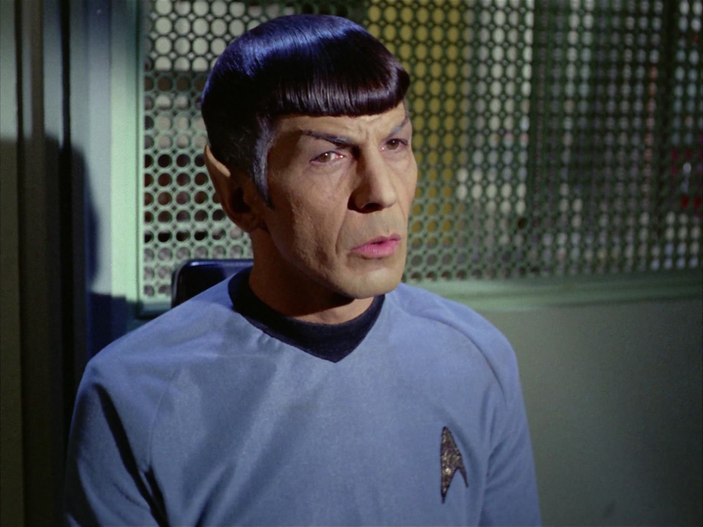 ariane179254_StarTrek_2x12_TheDeadlyYears_2846.jpg