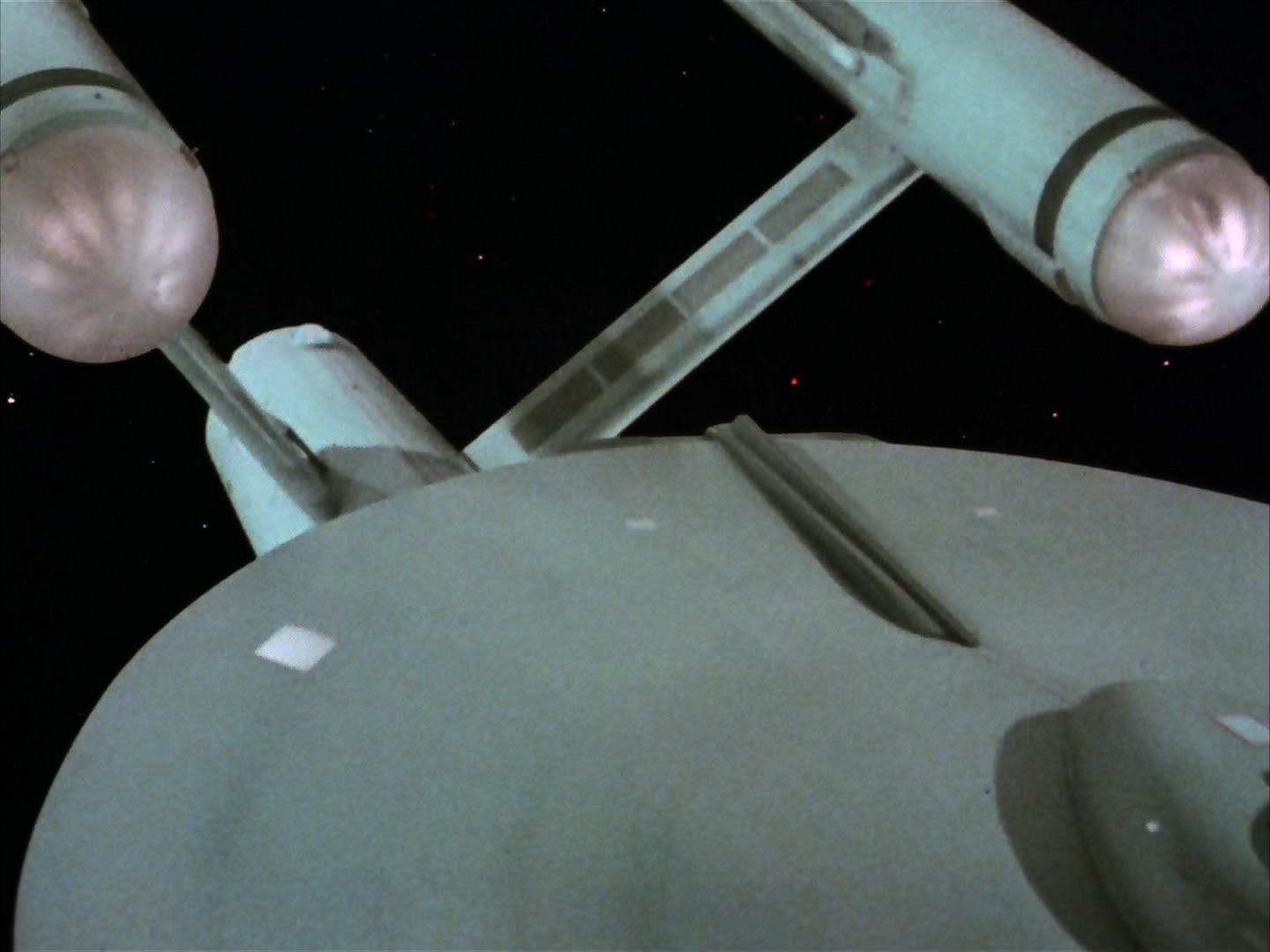 ariane179254_StarTrek_2x12_TheDeadlyYears_2869.jpg