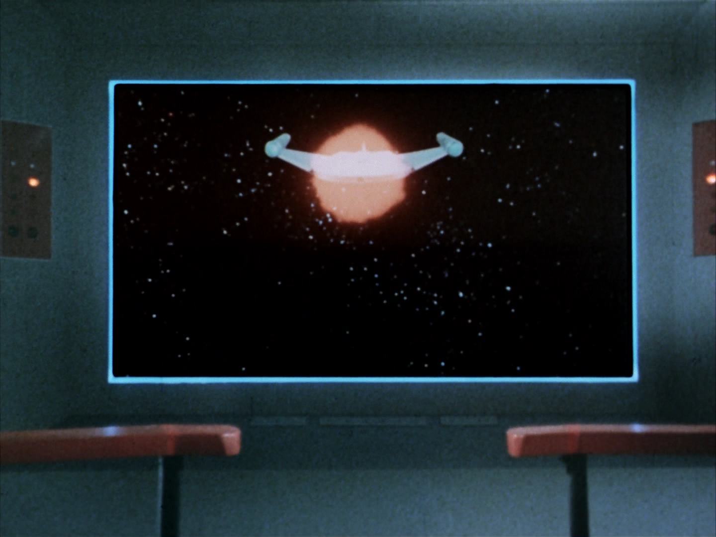 ariane179254_StarTrek_2x12_TheDeadlyYears_2960.jpg