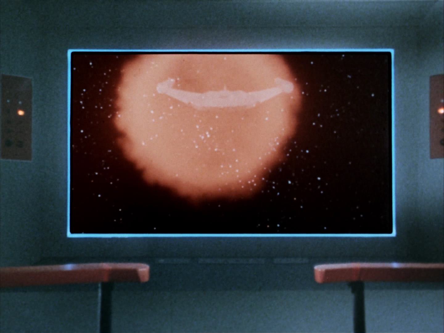 ariane179254_StarTrek_2x12_TheDeadlyYears_2962.jpg
