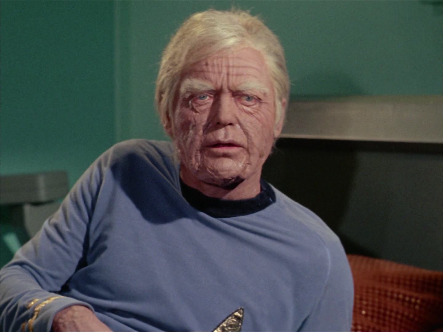 ariane179254_StarTrek_2x12_TheDeadlyYears_2972.jpg