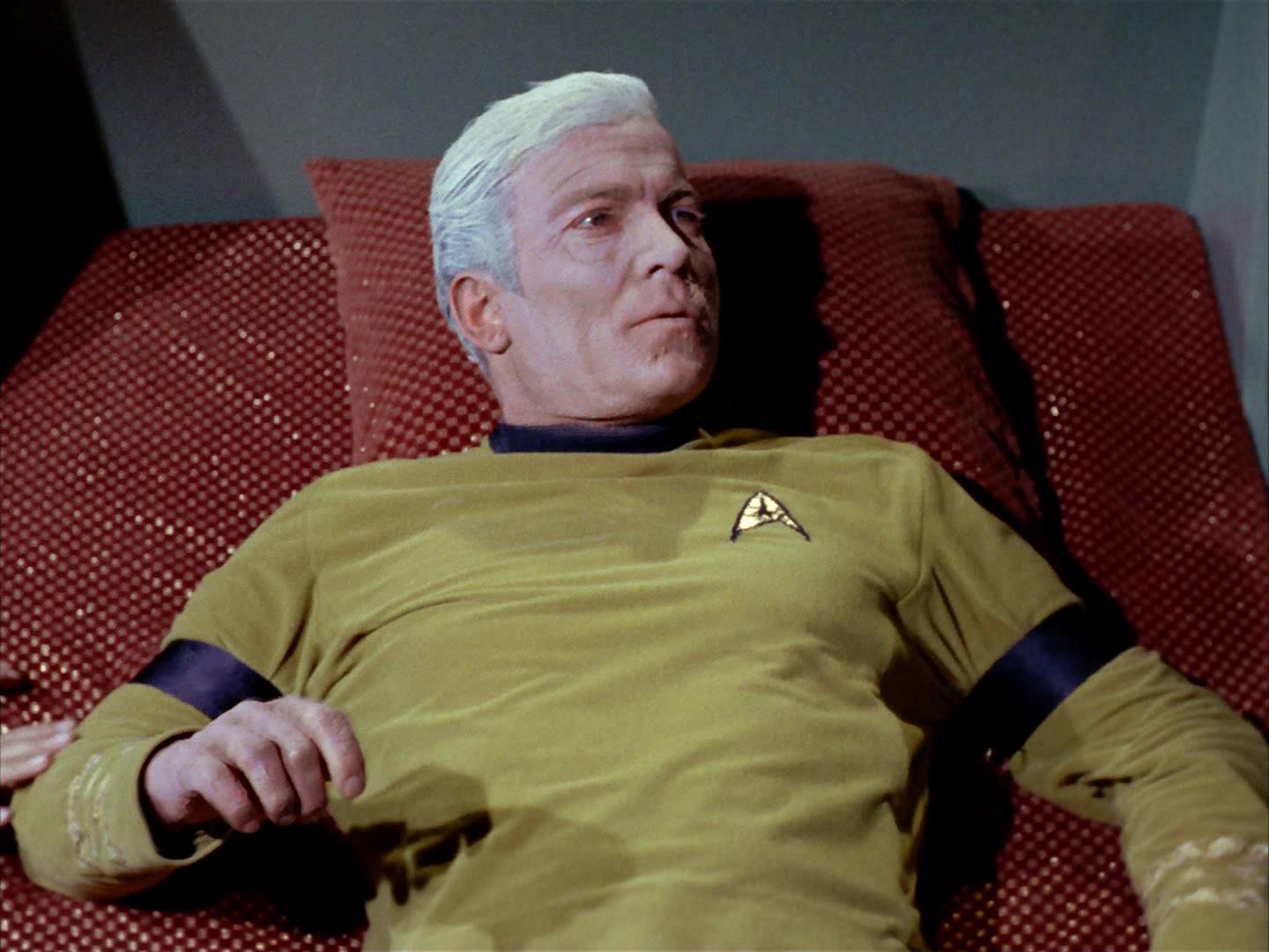 ariane179254_StarTrek_2x12_TheDeadlyYears_2979.jpg