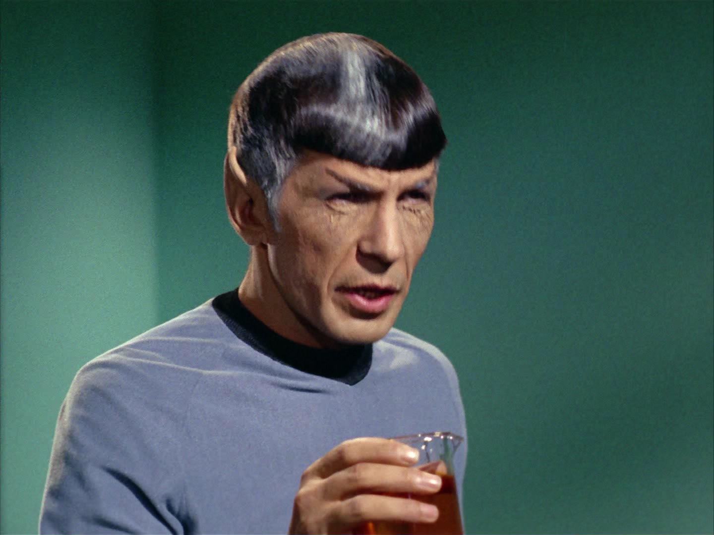 ariane179254_StarTrek_2x12_TheDeadlyYears_3004.jpg