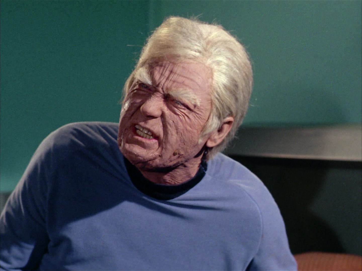 ariane179254_StarTrek_2x12_TheDeadlyYears_3007.jpg