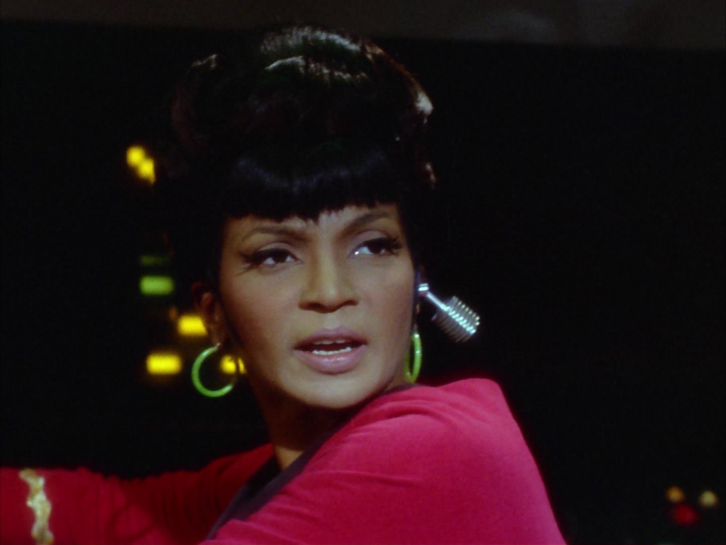 ariane179254_StarTrek_2x12_TheDeadlyYears_3090.jpg