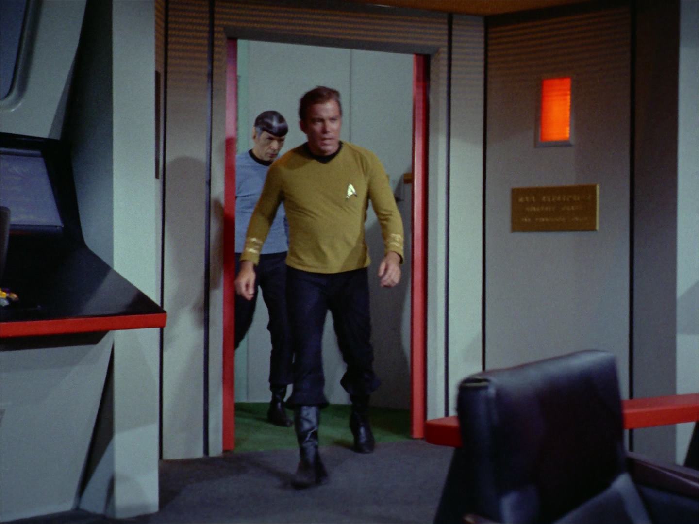 ariane179254_StarTrek_2x12_TheDeadlyYears_3136.jpg