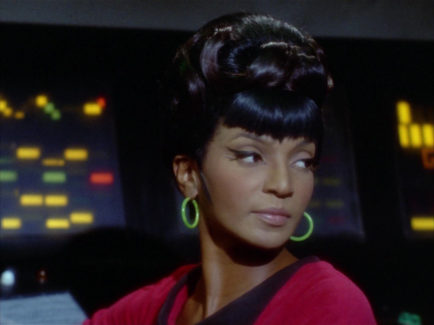 ariane179254_StarTrek_2x12_TheDeadlyYears_3138.jpg