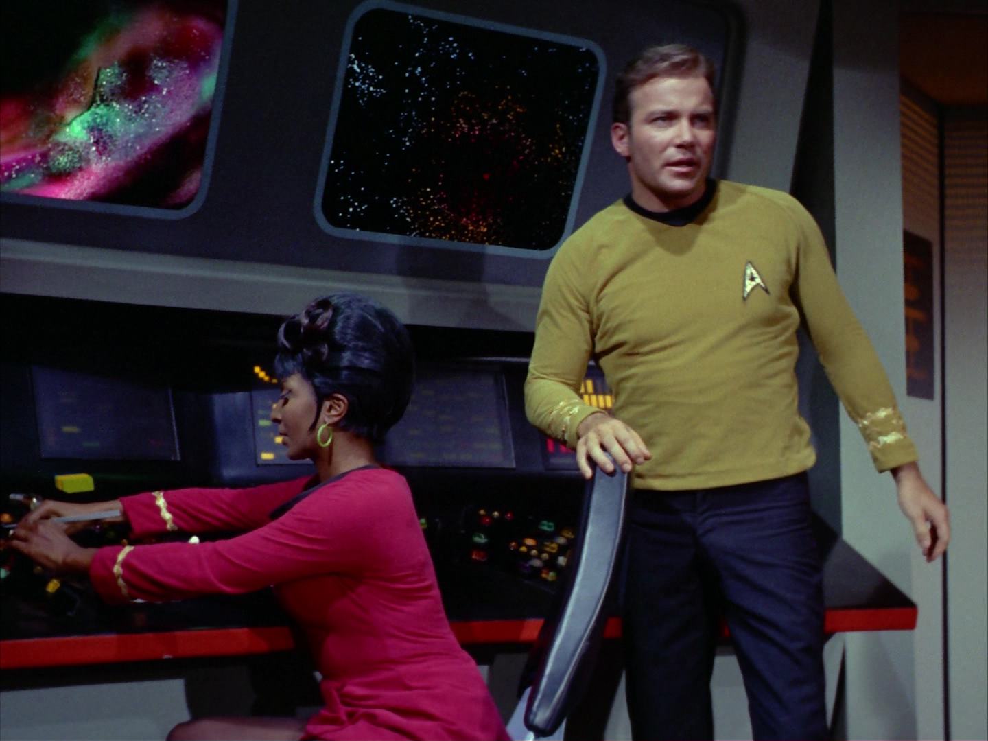 ariane179254_StarTrek_2x12_TheDeadlyYears_3162.jpg