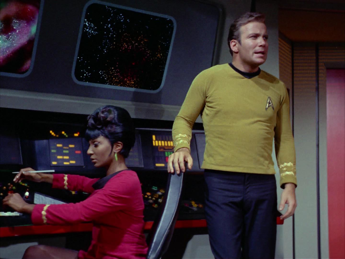 ariane179254_StarTrek_2x12_TheDeadlyYears_3174.jpg