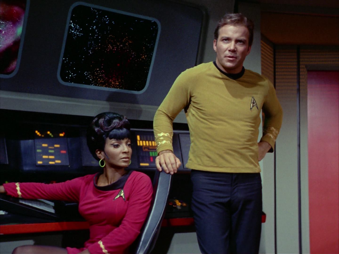 ariane179254_StarTrek_2x12_TheDeadlyYears_3187.jpg