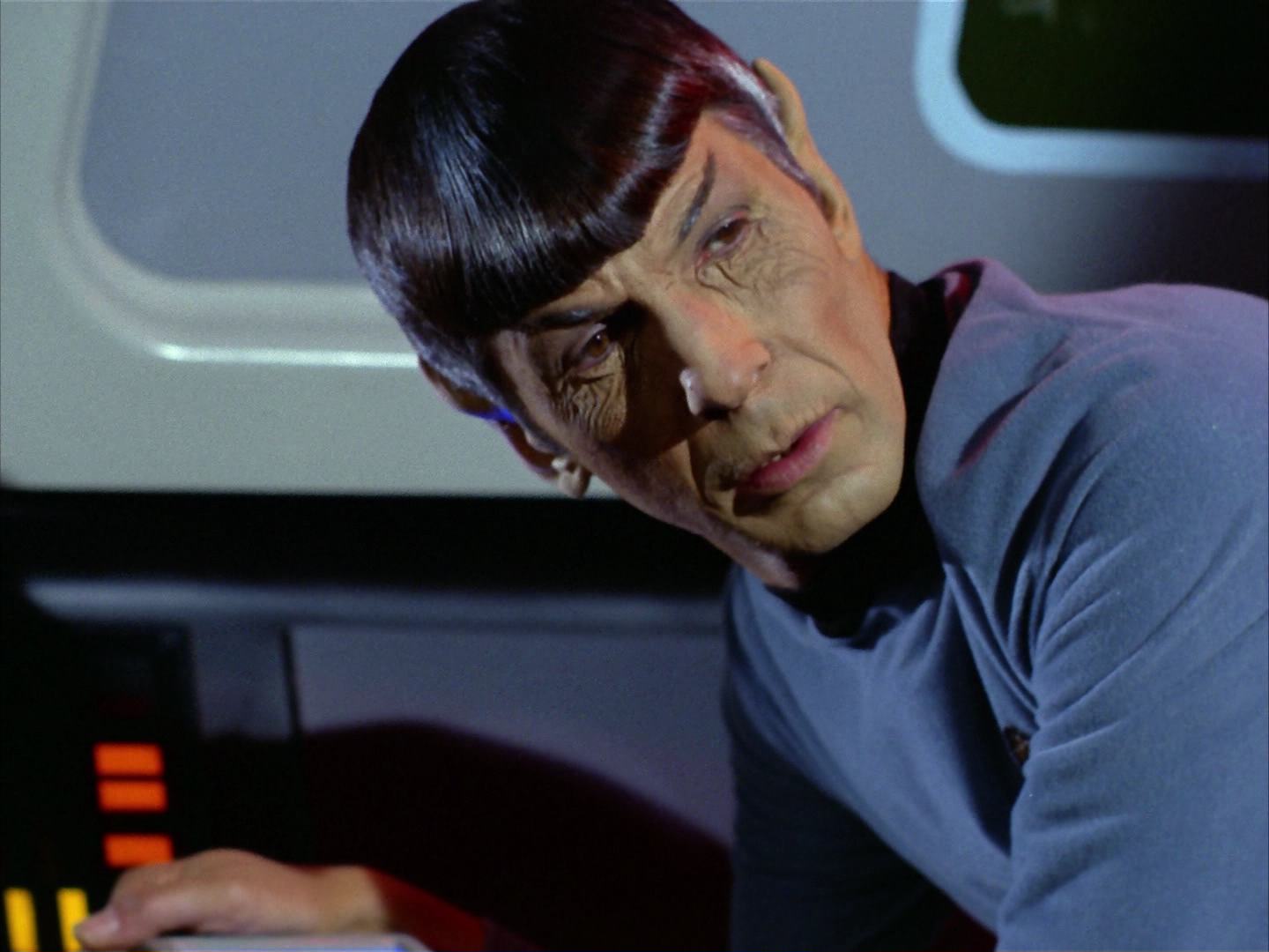 ariane179254_StarTrek_2x12_TheDeadlyYears_3194.jpg