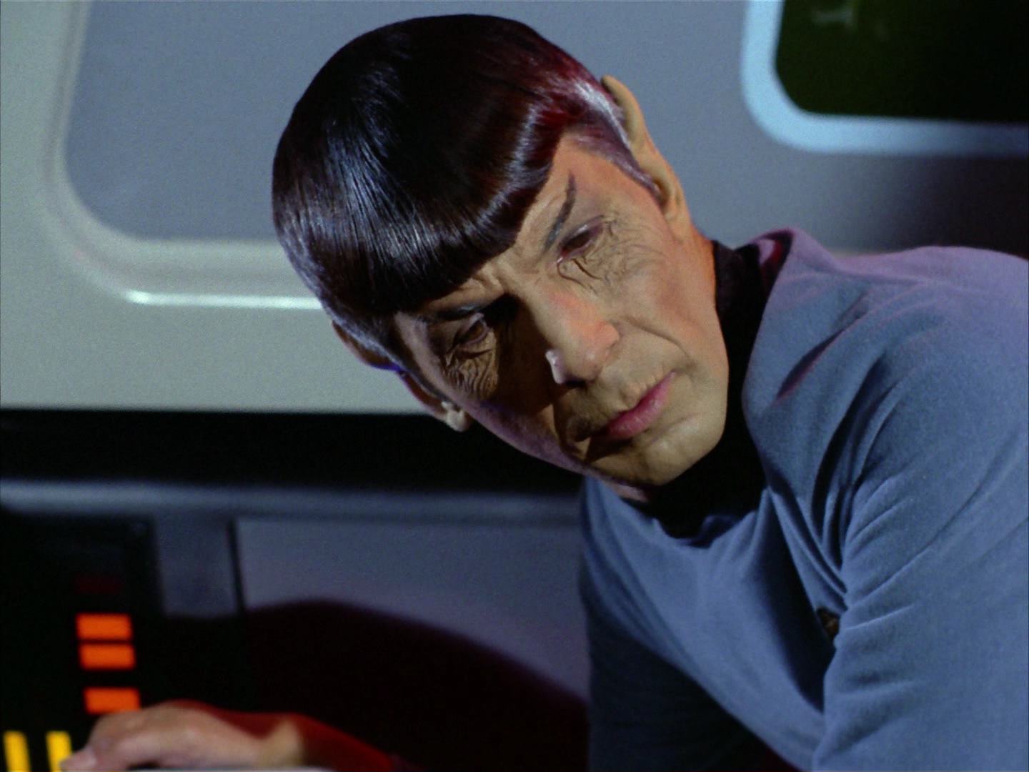 ariane179254_StarTrek_2x12_TheDeadlyYears_3195.jpg
