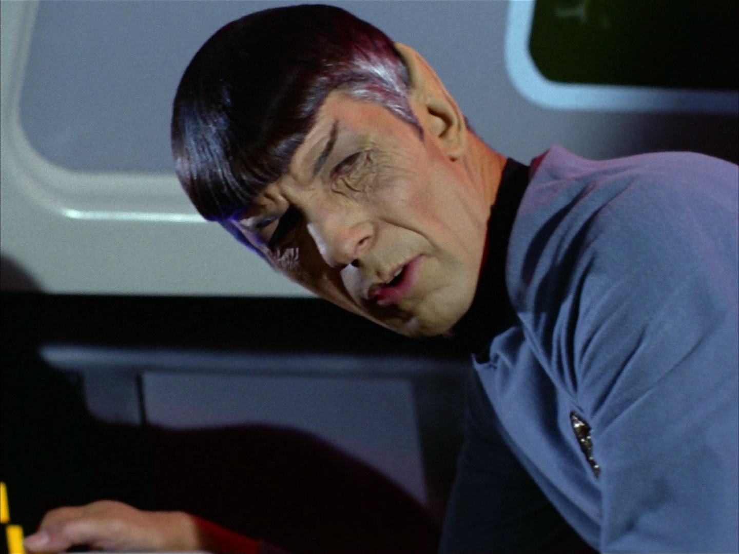 ariane179254_StarTrek_2x12_TheDeadlyYears_3274.jpg
