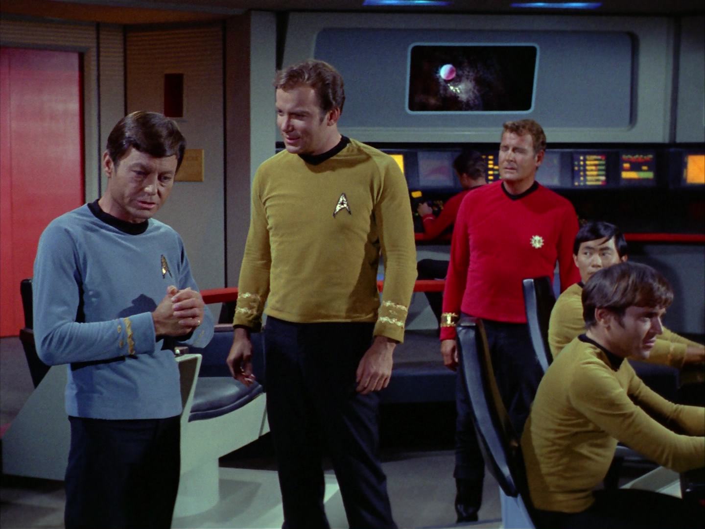 ariane179254_StarTrek_2x12_TheDeadlyYears_3325.jpg